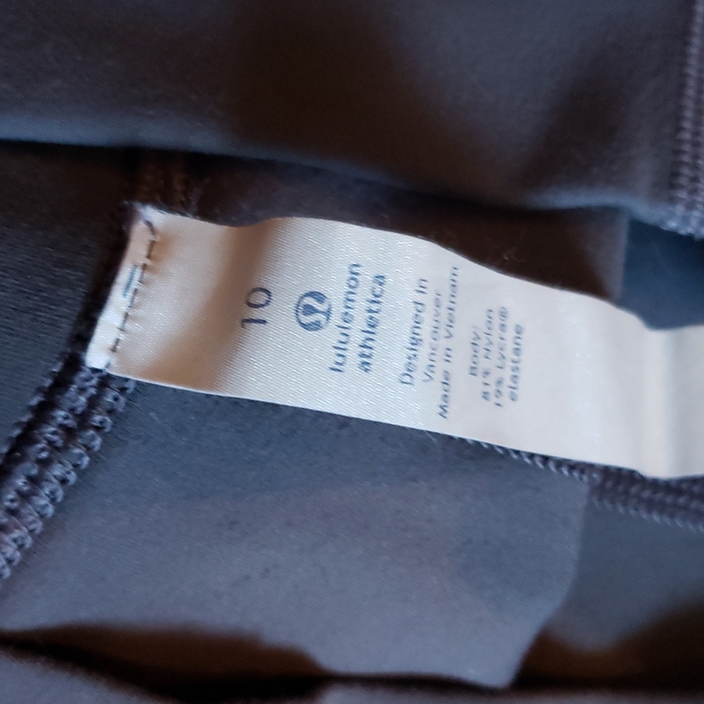 Lululemon Align - Picture 6 of 7